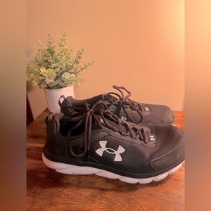 Under Armour Charged Assert Running Sneakers